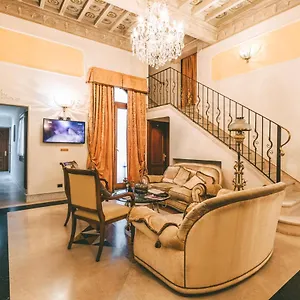 Domus Florentiae Otel